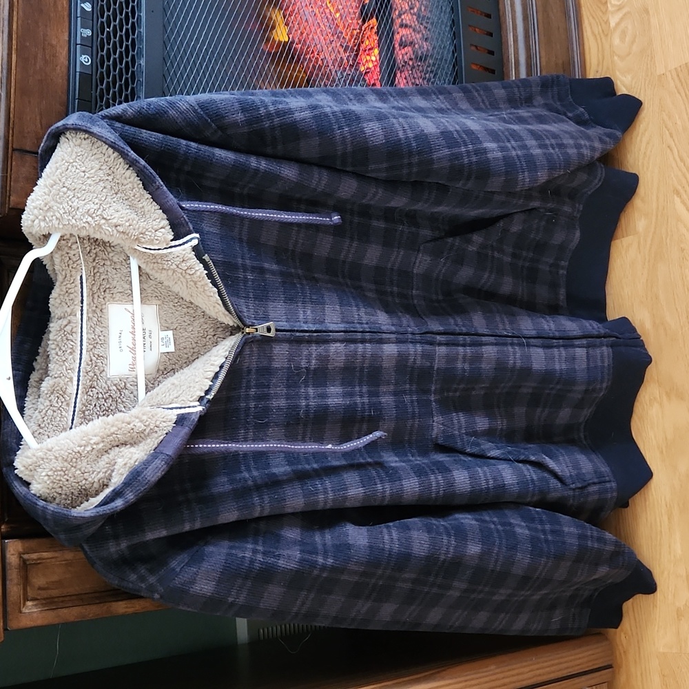 Never worn mens zipup hoody